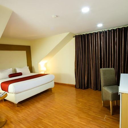 Chateux De Atlantique Hotel Aliayabiagba Esterno foto