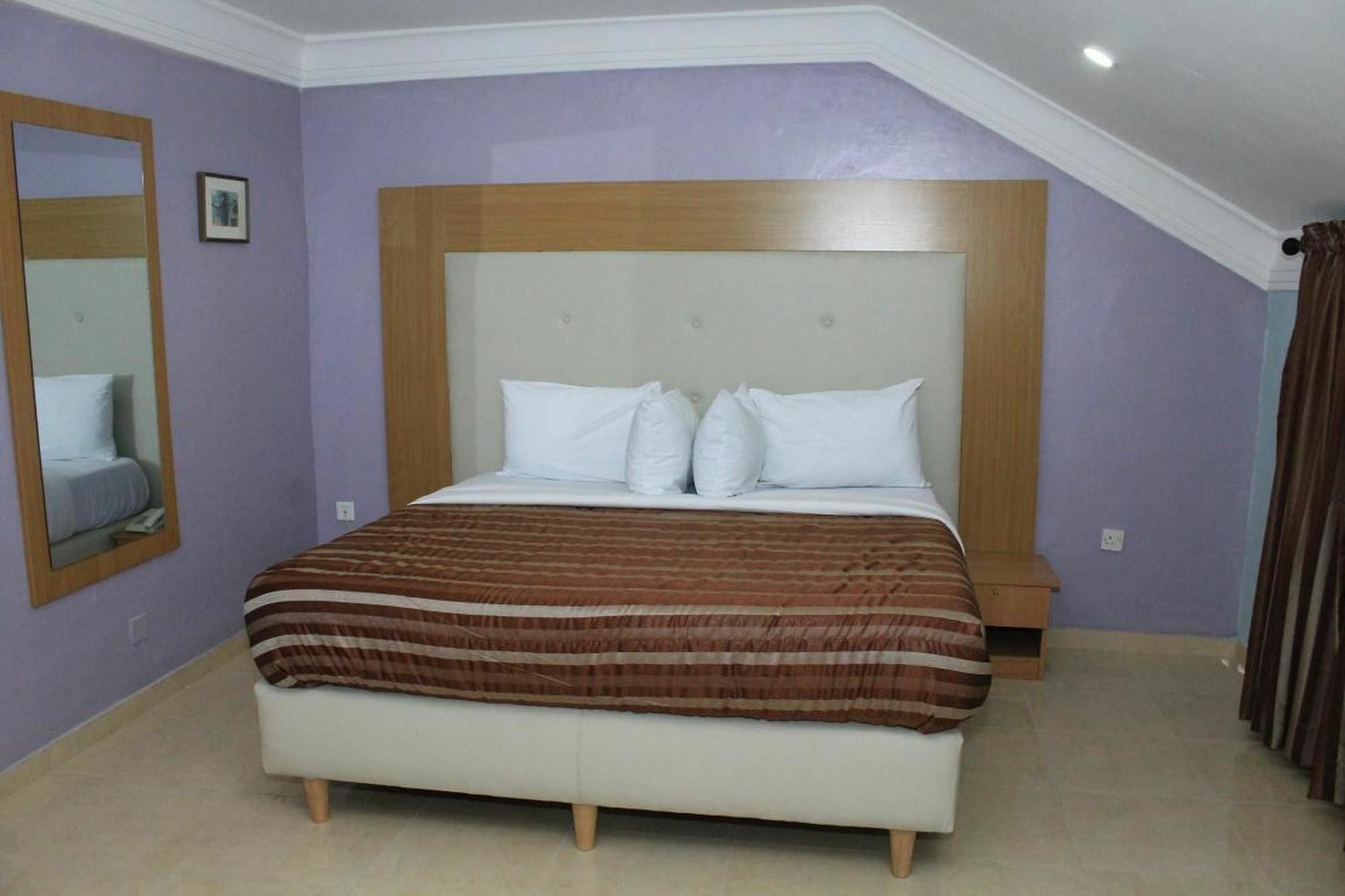 Chateux De Atlantique Hotel Aliayabiagba Esterno foto
